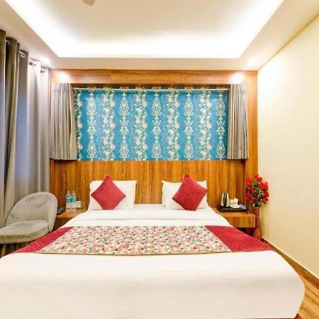 Hotel Vijaydeep Palace Near Delhi Airport นิวเดลี ภายนอก รูปภาพ