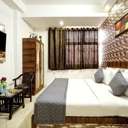 Hotel Vijaydeep Palace Near Delhi Airport นิวเดลี ภายนอก รูปภาพ
