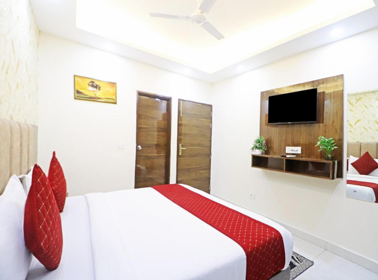 Hotel Vijaydeep Palace Near Delhi Airport นิวเดลี ภายนอก รูปภาพ